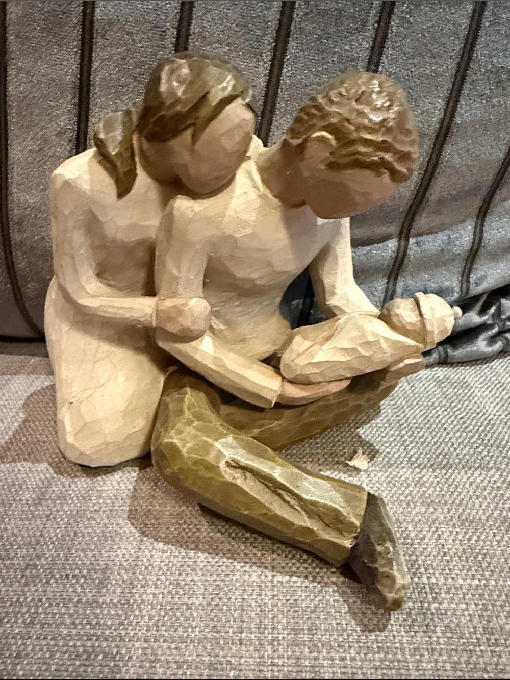 Willow Tree New Life Hand-Carved Family Embrace Figurine